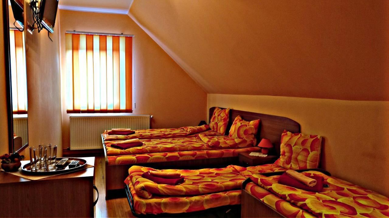 Lunca de Sus Picnic Panzio B&B 외부 사진